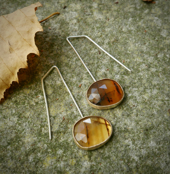 Music to my Ears — A Pair of Montana Agate Drop Earrings in Sterling Silver and Gold
