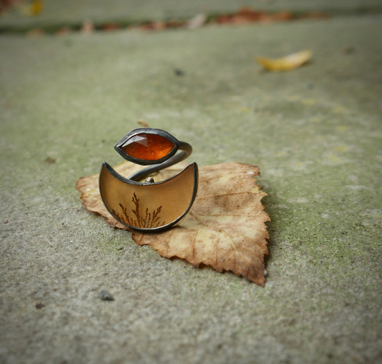 Orange Grove — A Dendritic Agate and Orange Kyanite Ring in Oxidized Sterling Silver and Solid 14kt Gold — Size 8
