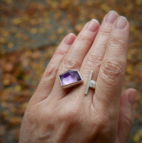 Indigo Clarity — A Split Amethyst Ring in Sterling Silver — Size 7 1/2 to 8