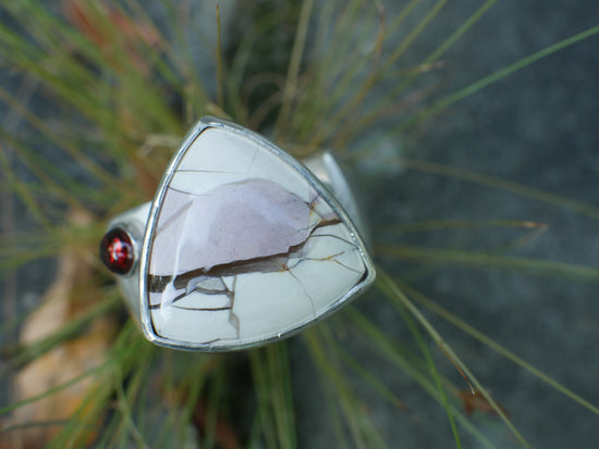 Moving Mountains — An Adjustable Brecciated Lilac Mookaite and Garnet Ring in Sterling Silver — Sizes 9 to 10
