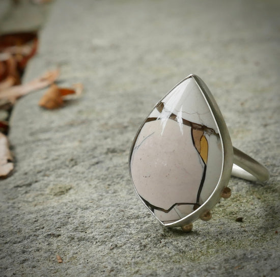 Autumnal Petal — A Brecciated Lilac Mookaite Ring in Sterling Silver and Solid 14kt Gold — Size 6 to 6 1/4