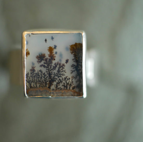 Into the Wonder — A Dendritic Agate Landscape Ring in Sterling Silver — Size 8 1/2